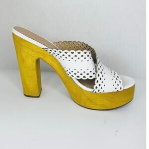 Veronica Beard White Gaynor Clog Sandal Block Heel Crisscross lasercut Strap 9.5